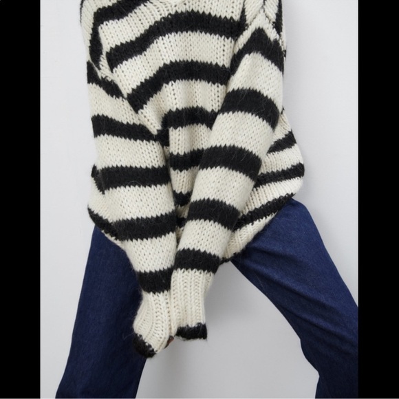 ZARA WOOL AND ALPACA BLEND STRIPED KNIT SWEATER - Picture 2 of 9